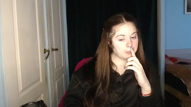 Snapshot of ryhhnnagold99 chatting on 02-26-26, 02:27 ryhhnnagold99 online show from 02-26-26, 02:27