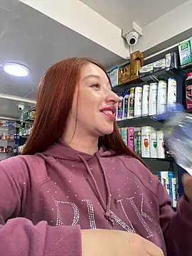 Snapshot of roouse chatting on 01-18-25, 09:13 roouse online show from 01-18-25, 09:13