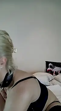 Snapshot of AureliaDoux chatting on 03-09-25, 09:03 AureliaDoux online show from 03-09-25, 09:03