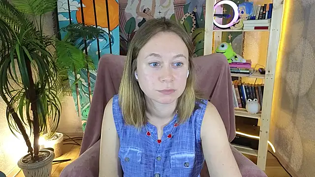 BrookeEvans online show from 09-13-25, 08:52