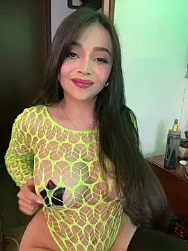 Snapshot of KateLatorre chatting on 01-23-25, 11:15 KateLatorre online show from 01-23-25, 11:15