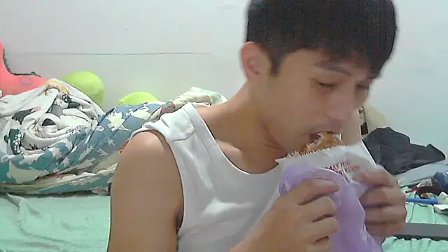 Snapshot of hifunbb1069tw chatting on 02-04-26, 02:01 hifunbb1069tw online show from 02-04-26, 02:01