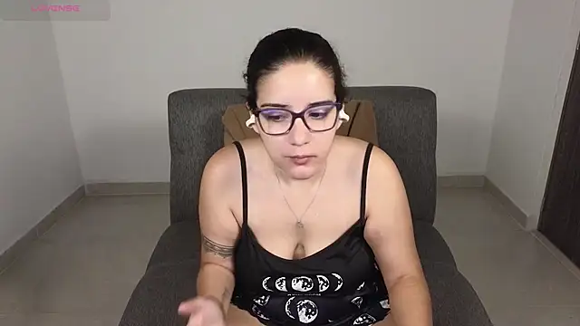 blue  moon  online show from 10-03-25, 02:19