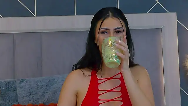 EmyLaveau online show from 03-03-26, 06:19