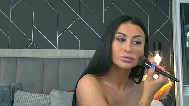 EmyLaveau online show from 03-25-26, 06:08