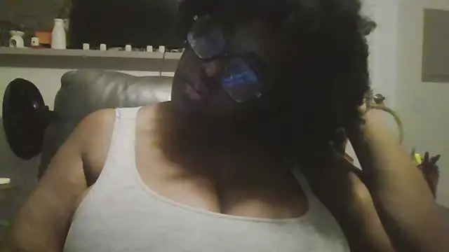 MissCC99 online show from 10-06-25, 12:52