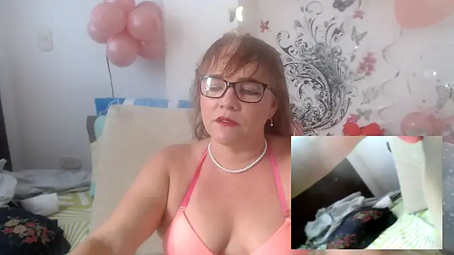 Snapshot of selenax2023 chatting on 02-23-25, 03:08 selenax2023 online show from 02-23-25, 03:08