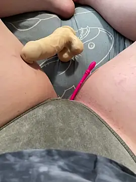 katcclovea online show from 02-06-26, 05:01