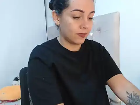 camii 7 online show from 02-13-26, 03:13