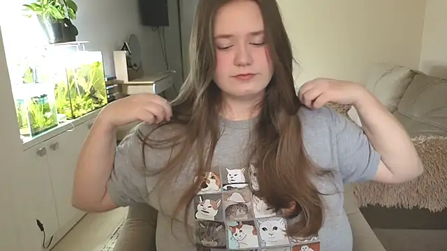 remirann  online show from 12-04-25, 12:25