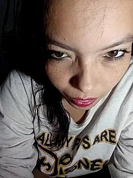 Snapshot of Melanymartinez105 chatting on 05-30-26, 03:25 Melanymartinez105 online show from 05-30-26, 03:25