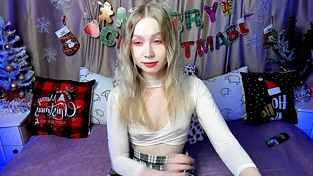 LilyStarlight online show from 12-22-24, 03:55