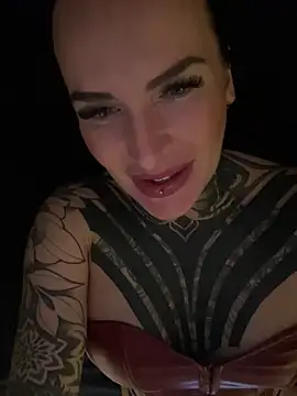 InkedBiitch online show from 12-24-24, 07:28