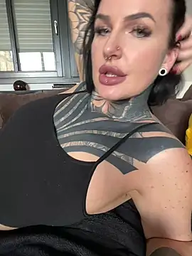 InkedBiitch online show from 02-23-25, 10:17