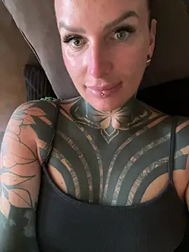 InkedBiitch online show from 07-12-26, 07:05