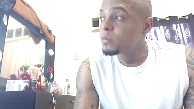 hot and naughty latin online show from 11-17-25, 05:30