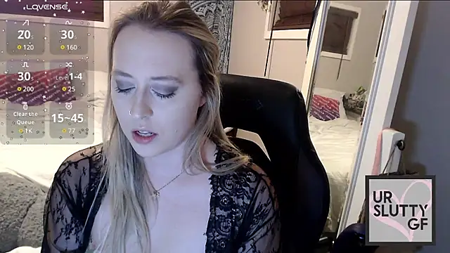 Snapshot of ursluttygf chatting on 12-07-24, 11:01 ursluttygf online show from 12-07-24, 11:01