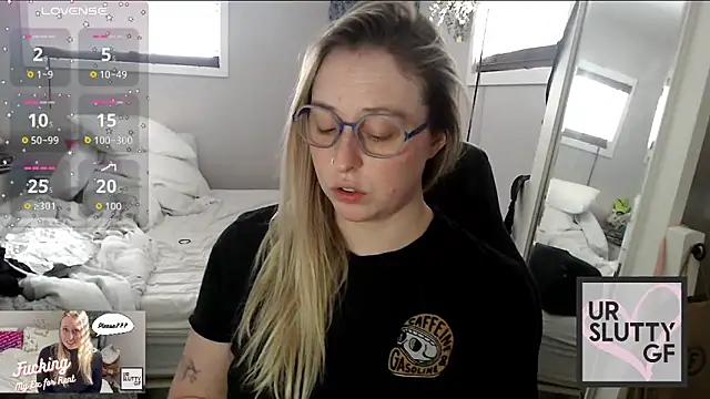 Snapshot of ursluttygf chatting on 12-14-24, 08:40 ursluttygf online show from 12-14-24, 08:40