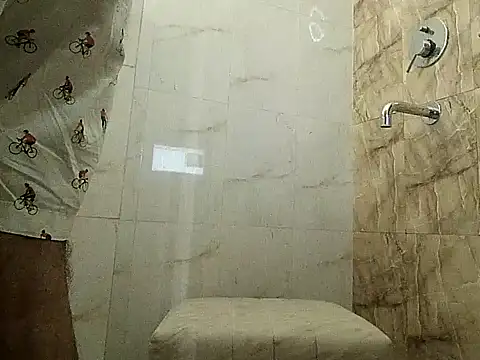 Snapshot of king_kong_india1 chatting on 01-12-25, 08:14 king kong india1 online show from 01-12-25, 08:14