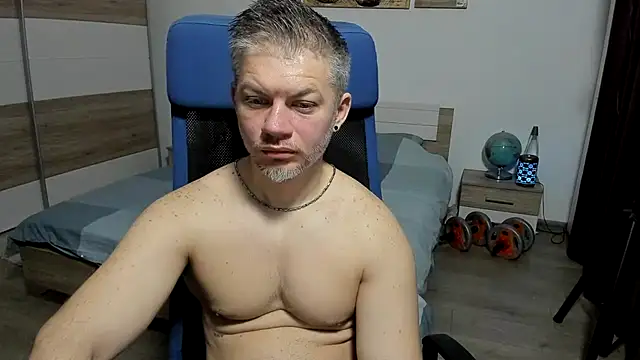 RobbyShawz online show from 03-25-26, 05:24