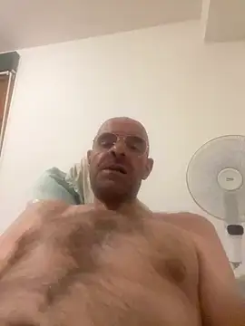 Snapshot of slim1976006 chatting on 07-09-26, 12:15 slim1976006 online show from 07-09-26, 12:15