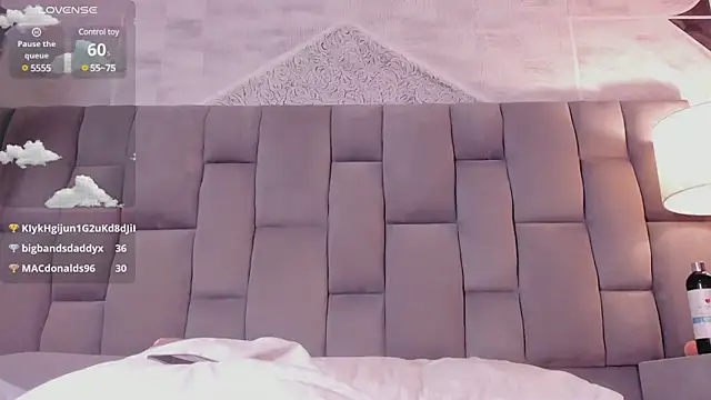 Rianamanson online show from 02-10-25, 04:30