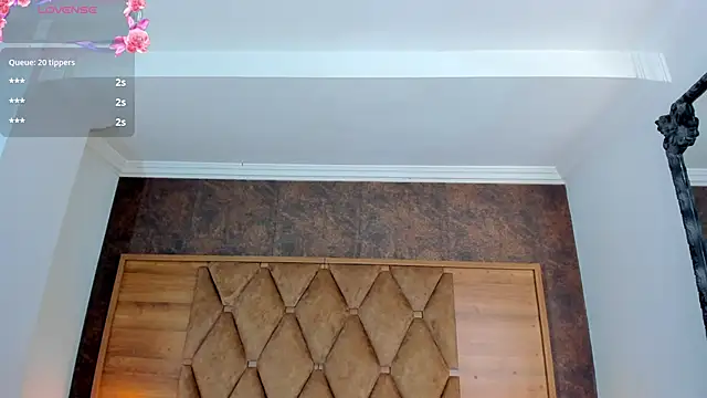 Rianamanson online show from 09-11-25, 08:36