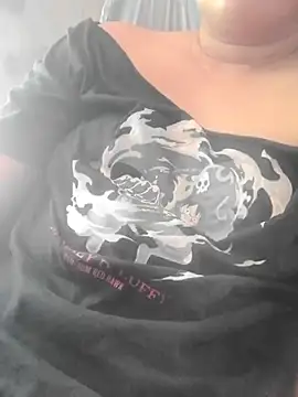 Snapshot of Ces_Jhane chatting on 07-19-26, 01:42 Ces Jhane online show from 07-19-26, 01:42