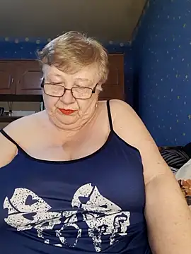 Snapshot of Lena_Gaby chatting on 05-16-26, 04:42 Lena Gaby online show from 05-16-26, 04:42