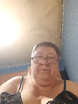 Snapshot of Lena_Gaby chatting on 05-29-26, 05:27 Lena Gaby online show from 05-29-26, 05:27