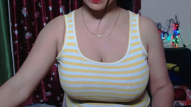 Naiaa-mylove online show from 03-31-26, 10:04