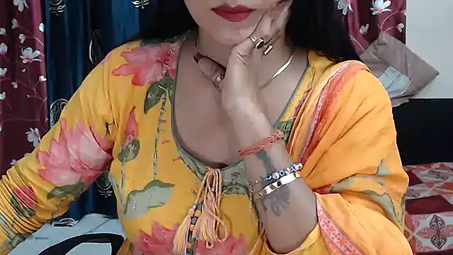 Snapshot of Naiaa-mylove chatting on 07-10-26, 09:34 Naiaa-mylove online show from 07-10-26, 09:34