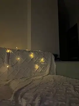 Chel sea  online show from 03-20-25, 01:24