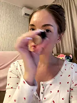 Chel sea  online show from 10-18-25, 11:16