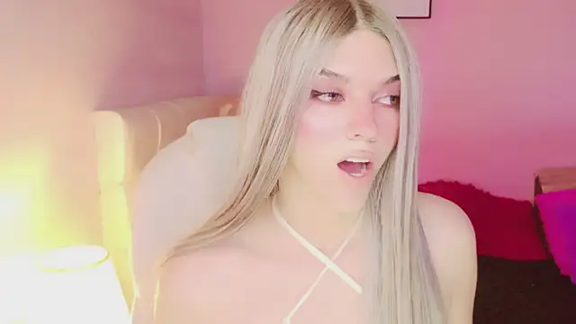 EvaEvangeline online show from 04-16-26, 04:02