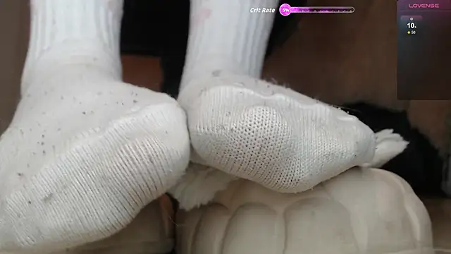 Gabi morales online show from 10-04-25, 10:52