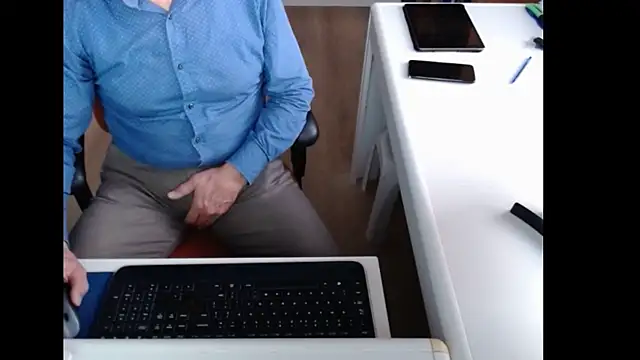 dutchpornking online show from 11-26-25, 07:53