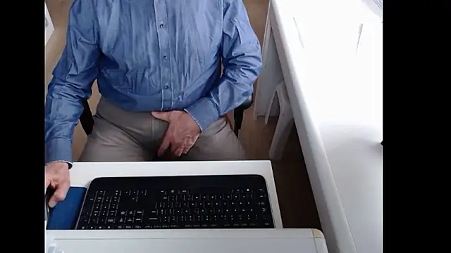 dutchpornking online show from 03-11-26, 08:09