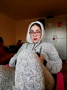 Chriss Tinaa online show from 02-11-25, 06:19