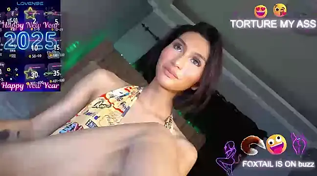 SpiffyFuchsia69 online show from 01-12-25, 10:45