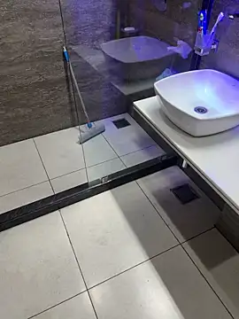 luciferdxm5 online show from 12-07-24, 04:20