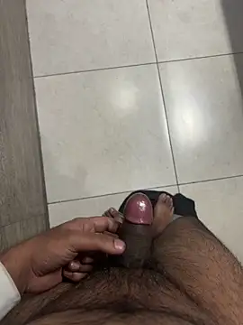 luciferdxm5 online show from 11-15-25, 04:10