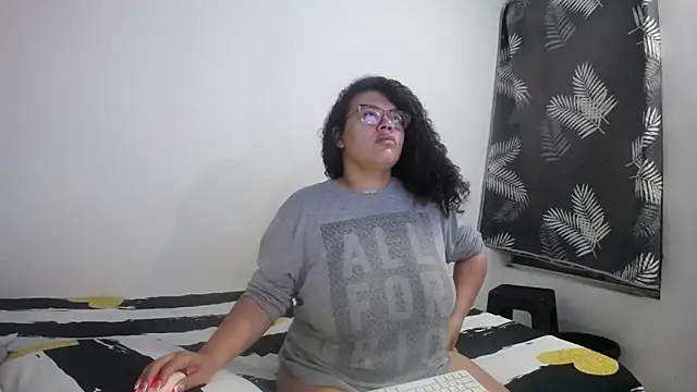 mabigomez00 online show from 03-24-26, 09:25