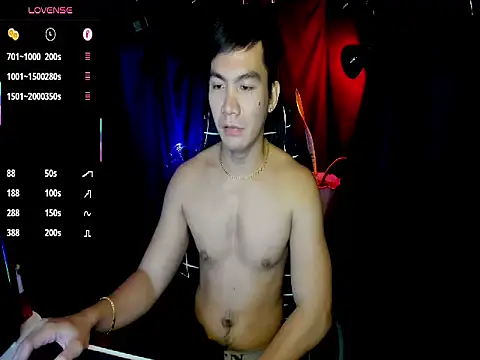 Snapshot of 000batman000 chatting on 03-02-26, 11:28 000batman000 online show from 03-02-26, 11:28