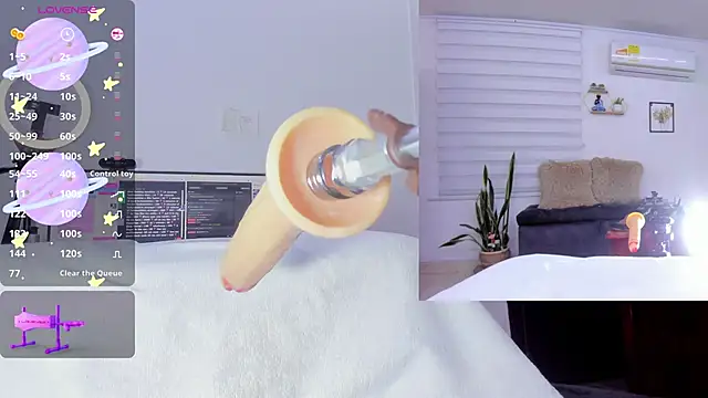 Snapshot of sofi_velez chatting on 02-25-25, 07:31 sofi velez online show from 02-25-25, 07:31