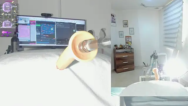 Snapshot of sofi_velez chatting on 11-10-25, 05:01 sofi velez online show from 11-10-25, 05:01