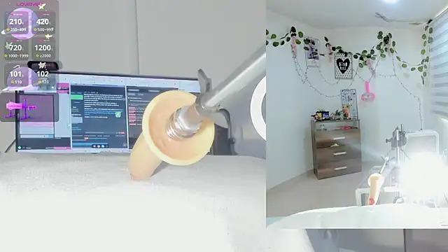 Snapshot of sofi_velez chatting on 11-30-25, 05:06 sofi velez online show from 11-30-25, 05:06