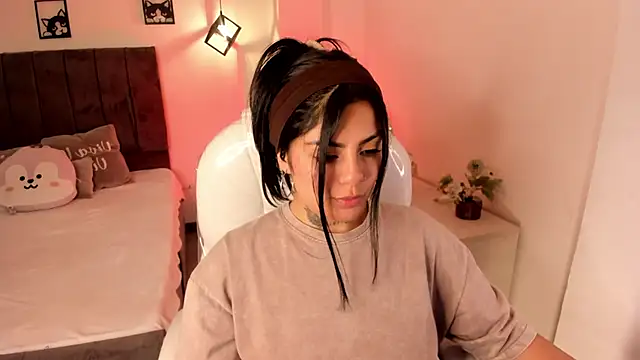 Catalinaa martinez online show from 10-01-25, 03:12