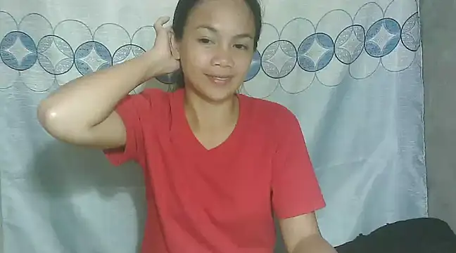 Snapshot of candy_baby1200 chatting on 02-14-25, 02:18 candy baby1200 online show from 02-14-25, 02:18