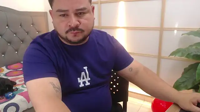 oso dirty  online show from 05-20-26, 05:30